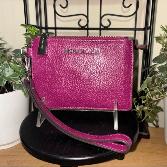 Michael Kors Wristlet Coin Card Wallet Purse - Picture 3 of 13